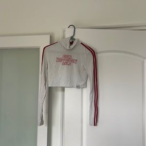 Omighty long sleeve crop top